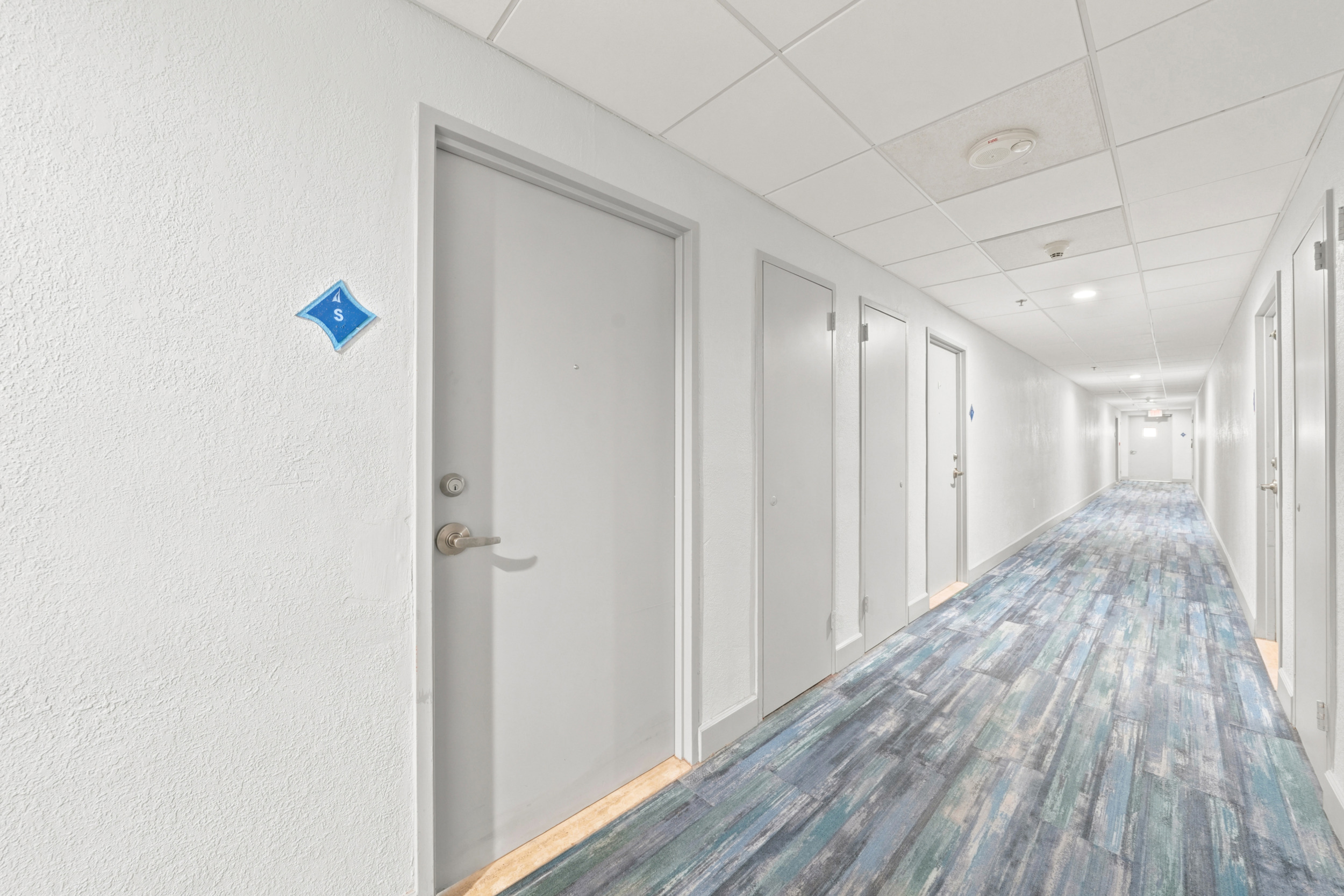 Treasures on the Bay II — primary bedroom — 7501 E Treasure Dr #2S North Bay Village FL