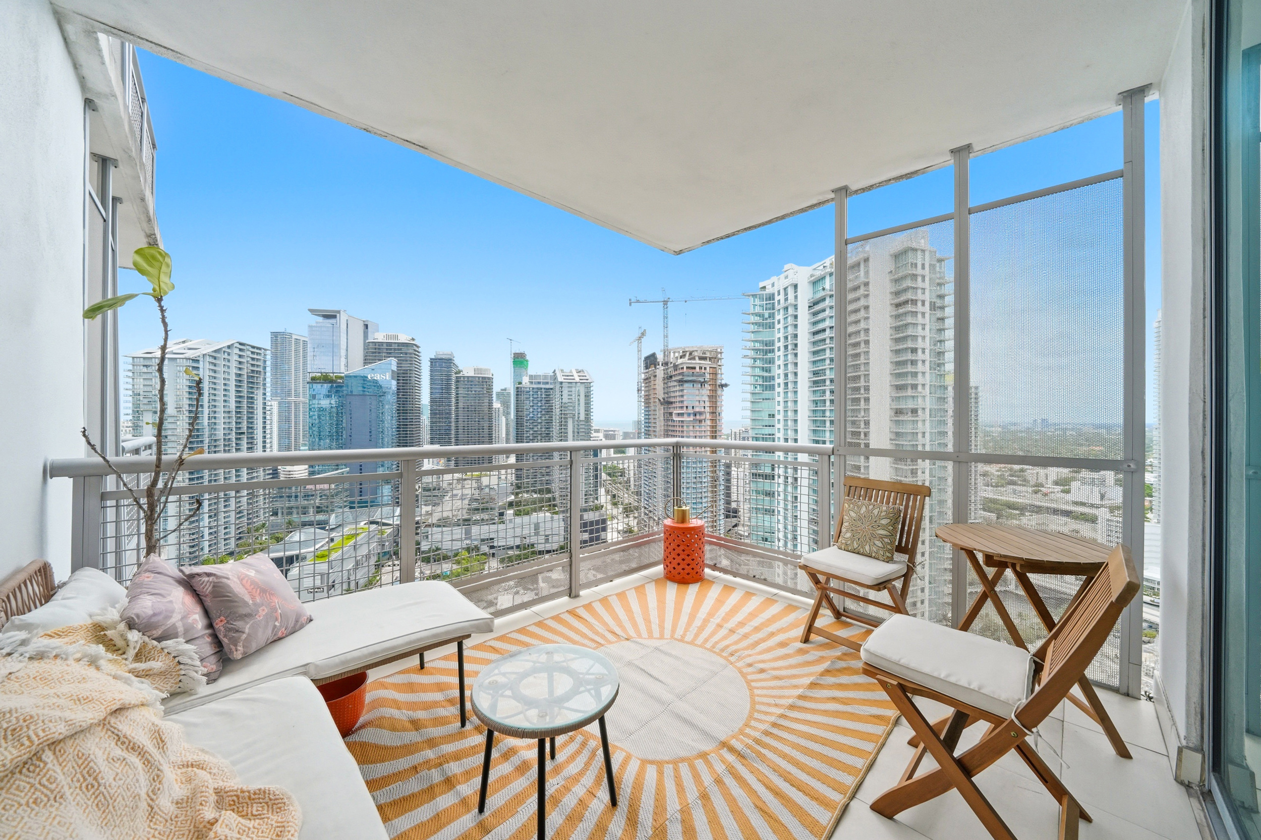 Wind Condominium unit at 350 S Miami Ave, Brickell, Miami — 1BD/1BA listed at $360,000